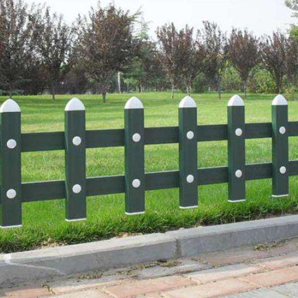 七台河PVC草坪围栏